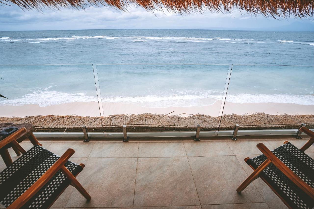 Legends Beachfront Resort Uluwatu Exteriör bild