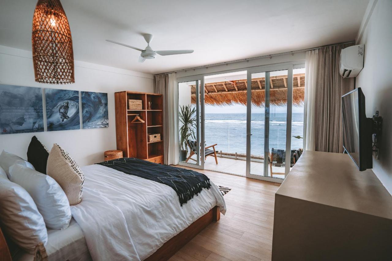 Legends Beachfront Resort Uluwatu Exteriör bild