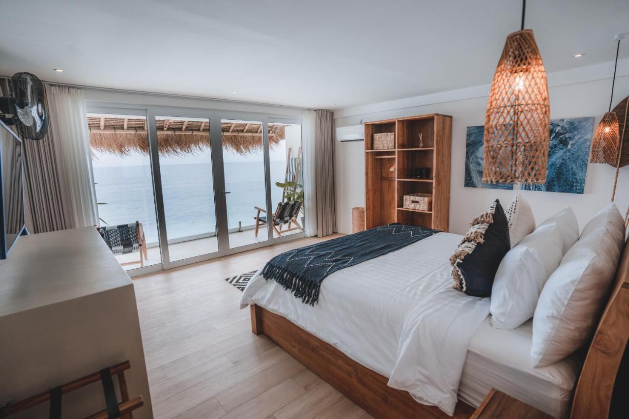 Legends Beachfront Resort Uluwatu Exteriör bild